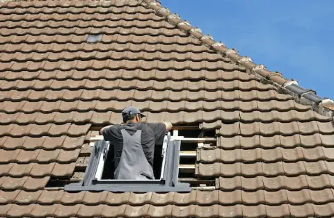 Pose de velux - Loguivy-Plougras